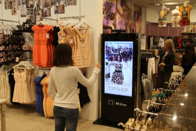 AR-powered mirrors 