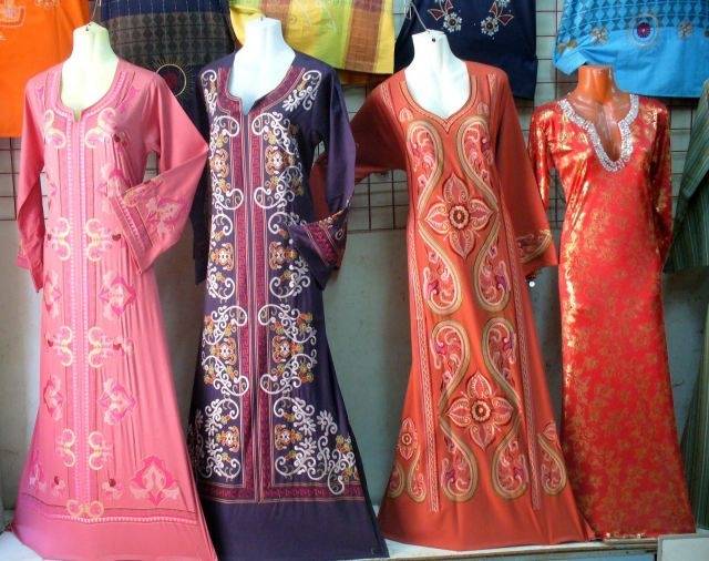modern day egyptian traditional dress What is Traditional Clothing in Egypt? Discover And Try Egyptian Fashion  With Fitroom